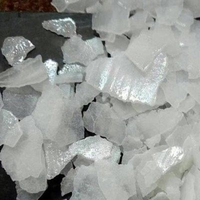 GB209-2018 NaOH Temperatura wrzenia sody kaustycznej 1390C Rozpuszczalny w wodzie do produkcji papieru